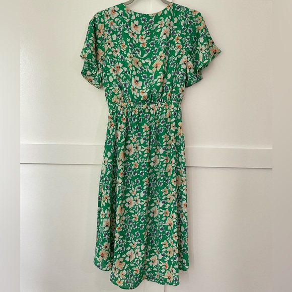 Floral Sienna Sky Midi Dress - Picture 2 of 8